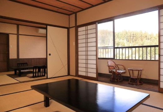 Yufu-No-Oyado Hotaru Hotel Overview