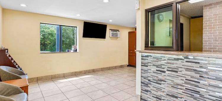 阿克伦科普利西北伊克诺旅馆(Econo Lodge Akron Copley Northwest)图片