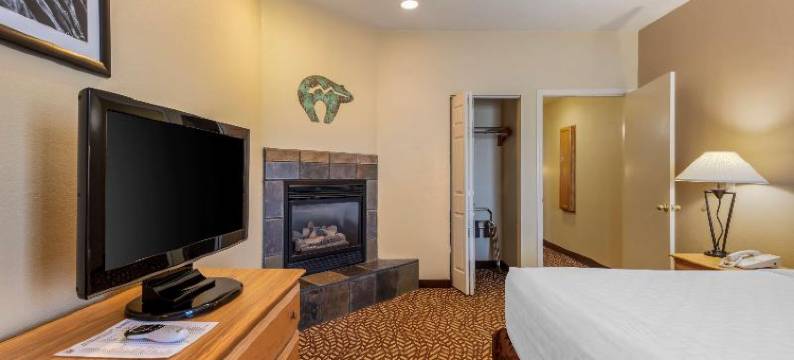 绿松石贝斯特韦斯特套房酒店(Best Western Turquoise Inn  Suites)图片