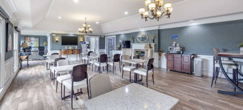 斯普林希尔贝斯特韦斯特套房酒店(Best Western Spring Hill Inn  Suites)图片