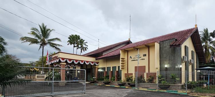 Wonorejo Hotel Mitra RedDoorz图片