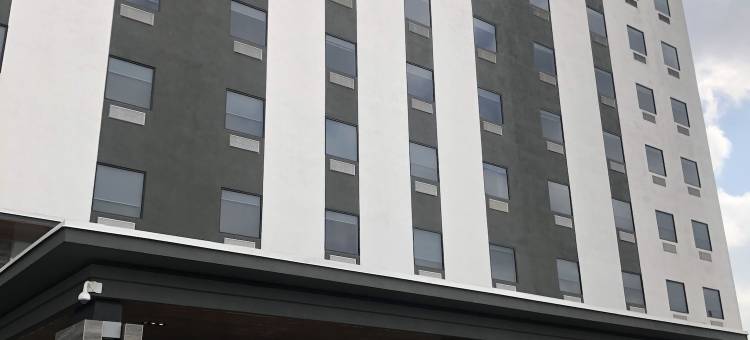蒙特雷阿波达卡佐纳机场假日套房酒店(Holiday Inn & Suites Monterrey Apodaca Zona Airport)图片
