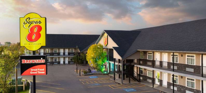 麦克默里堡速8酒店(Super 8 by Wyndham Fort McMurray)图片