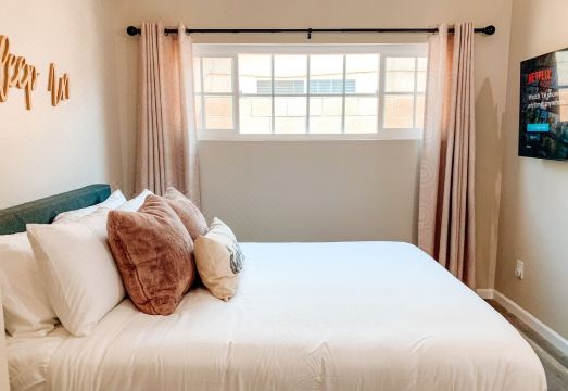 House#2 Modern&Charming House; 2.7mi to Disneyland Hotel Overview