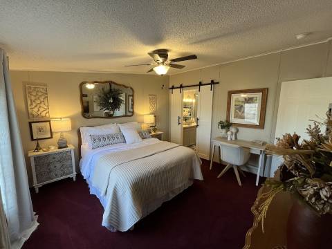 Your “Home Away from Home” with Private Lake, Covered Dock and Beautiful Views