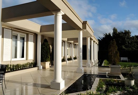 Norwood House Motel & Receptions Hotel Overview