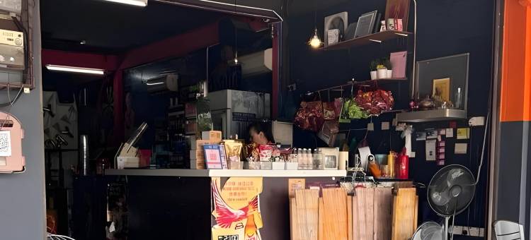 OYO 90866拉克亚特旅馆(OYO 90866 Rakyat Inn)图片