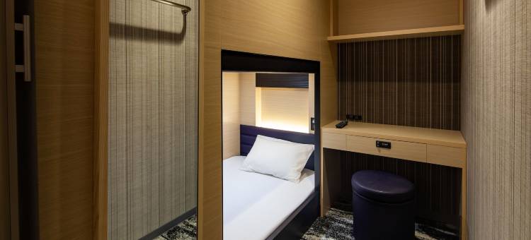 Y's胶囊酒店-那霸国际通(Y's Cabin&Hotel Naha Kokusai Street)图片
