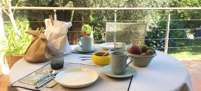 巴斯蒂德圣特琳迪(Bastide Sainte Trinide)图片