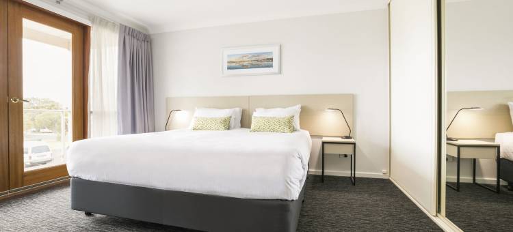 船舶旅馆睡帽酒店(Nightcap at the Ship Inn)图片