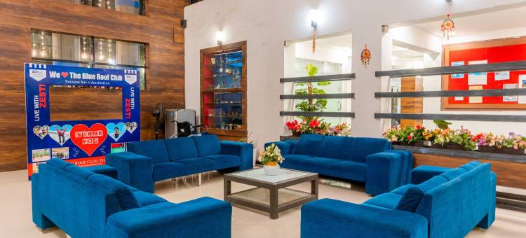 Treebo 蓝屋顶(Treebo the Blue Roof)图片