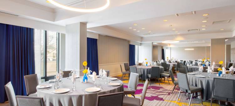 希尔顿逸林酒店-萨凡纳历史区(DoubleTree by Hilton Hotel Savannah Historic District)图片