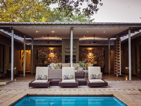 克鲁格布什维尔德露台酒店