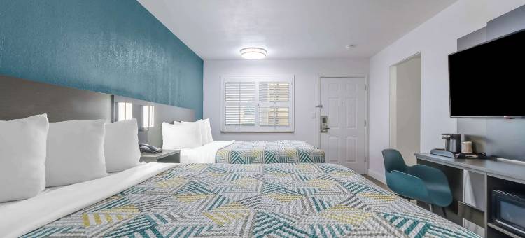 加利福尼亚州马德拉 Studio 6 套房 - 约塞米蒂(Studio 6 Suites Madera, CA - Yosemite)图片