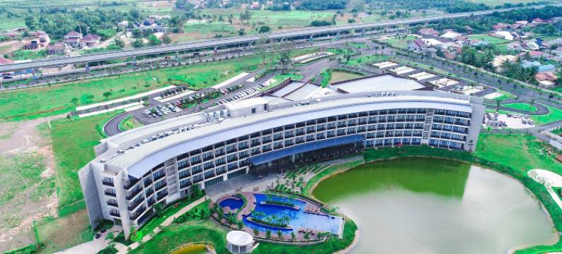 巨港萨提卡高级机场酒店(Hotel Santika Premiere Bandara Palembang)图片