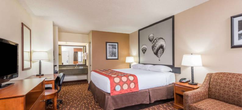 克洛维斯温德姆速8酒店(Super 8 by Wyndham Clovis)图片