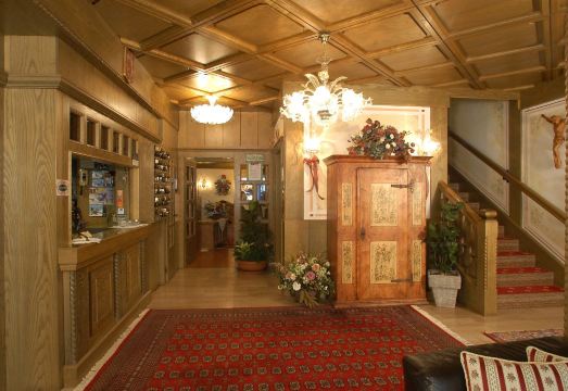 Sporthotel Europa Sul LagoHotel Overview