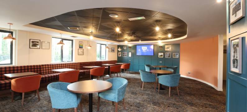 诺斯利酒店与休息室(Knowsley Inn & Lounge)图片