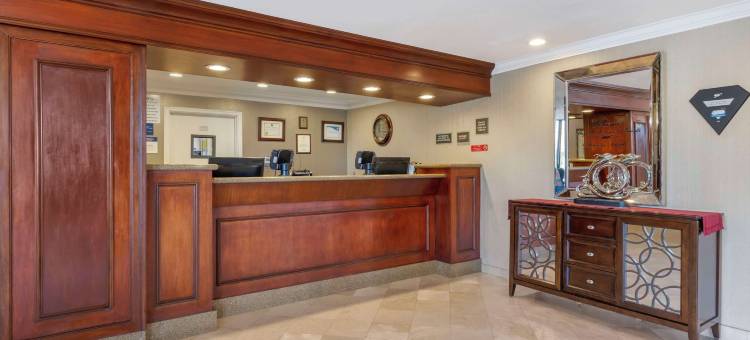 曼德拉海岸贝斯特韦斯特优质酒店(Best Western Plus Marina Shores Hotel)图片