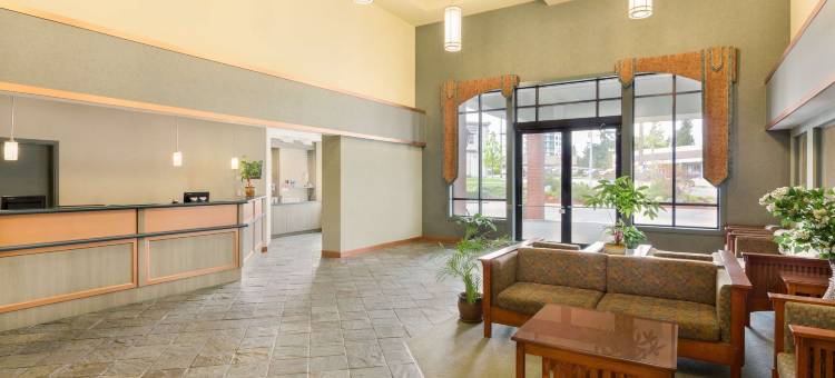 纳奈莫华美达酒店(Ramada by Wyndham Nanaimo)图片