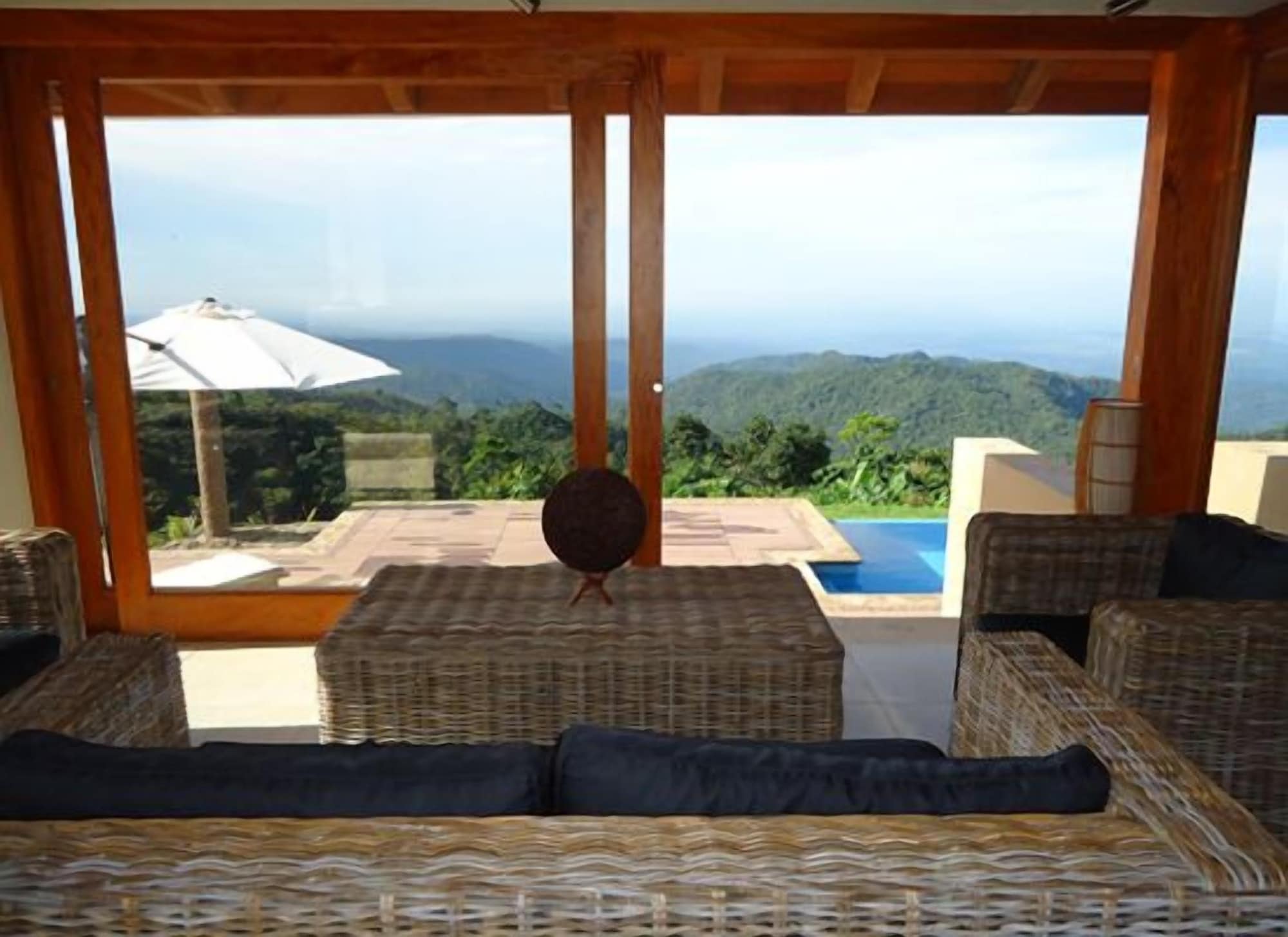 Finca Hamburgo la Ruta del CafeOver view