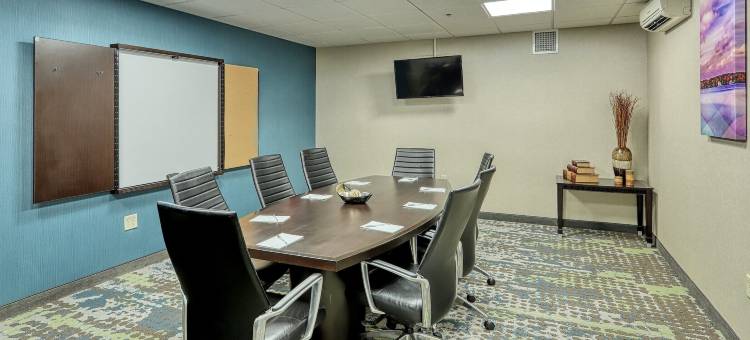 北帕西帕尼欢朋套房酒店(Hampton Inn & Suites Parsippany/North)图片