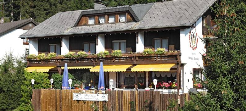 艾德尚兹酒店(Hotel Adlerschanze)图片