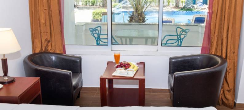 富查伊拉酒店及度假村(Fujairah Hotel & Resort)图片