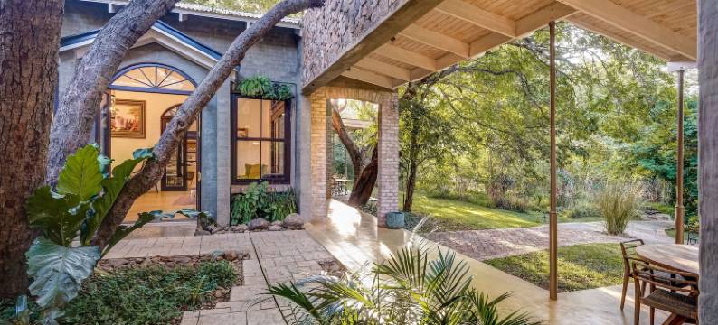 曼缇斯维多利亚瀑布酒店(Mbano Manor Hotel Victoria Falls)图片