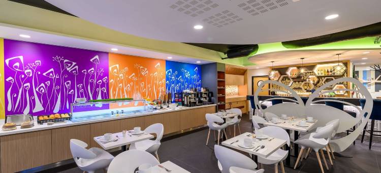 基里亚德尊荣亚眠普兰维尔酒店及 SPA(Kyriad Prestige Amiens Poulainville Hotel and Spa)图片