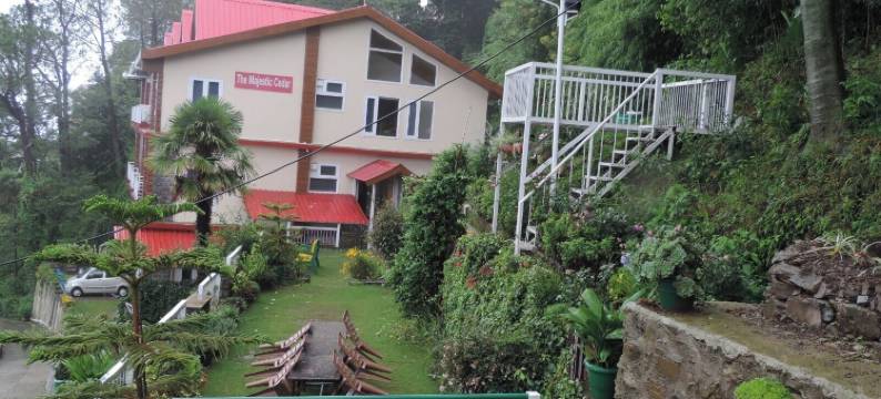 位于帕尔蒂的12卧室-400平方米|带9个独立浴室(The Majestic Cedar)图片