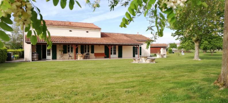 曼塞尼劳兰酒店(La Mancine Laulan)图片