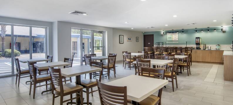 巴拿马城海滩东北加纳酒店(Garner Hotel PANAMA CITY BEACH NORTHEAST by IHG)图片