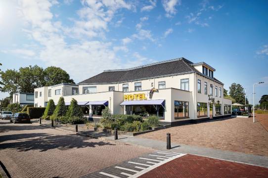 哈尔德哈赖普凡德瓦克酒店(Van der Valk Hotel Hardegarijp - Leeuwarden)