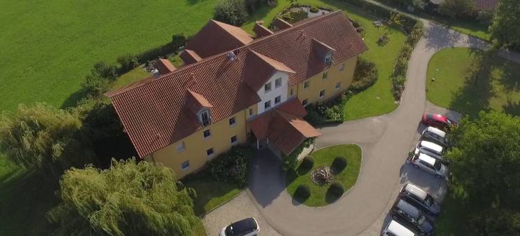 拉伦森兰德酒店(Landhotel Larenzen)图片