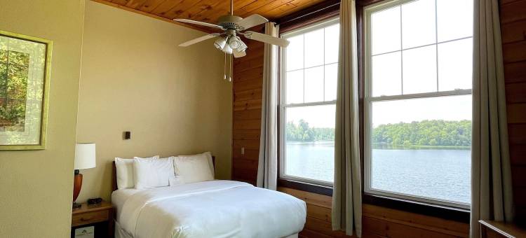 挂角湖滨度假村(Hanging Horn Lakeside Resort)图片