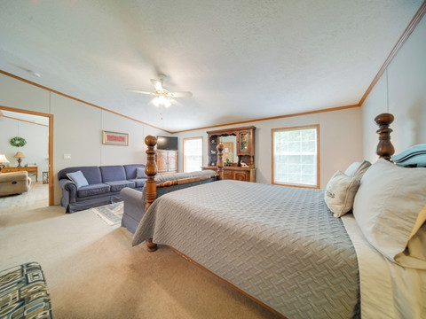 俄亥俄州隐居处,位于65英亩土地上!