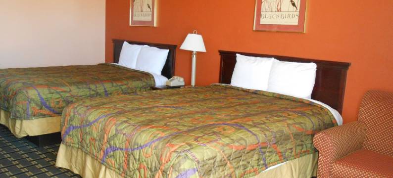 西罗亚斯普林斯超值酒店(Budget Inn Siloam Springs)图片