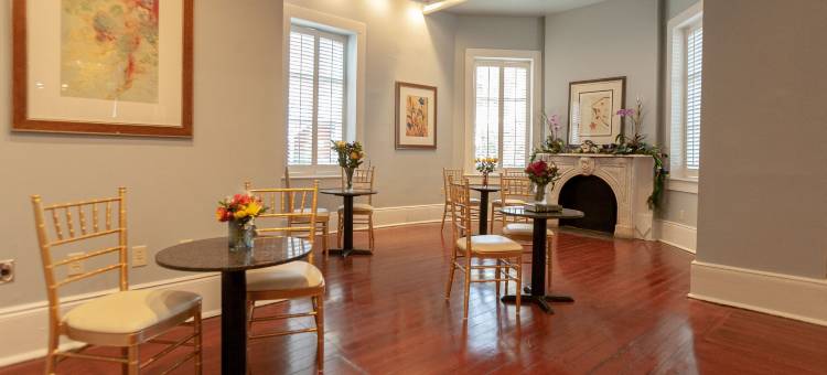 新奥尔良法国区庭院酒店及套房(New Orleans Courtyard Hotel by the French Quarter)图片
