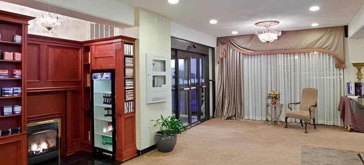 Holiday Inn Express 底特律伯明翰(Holiday Inn Express Detroit-Birmingham)图片