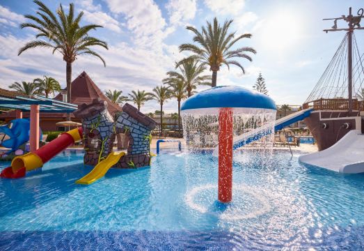 Zafiro Can Picafort Hotel Overview