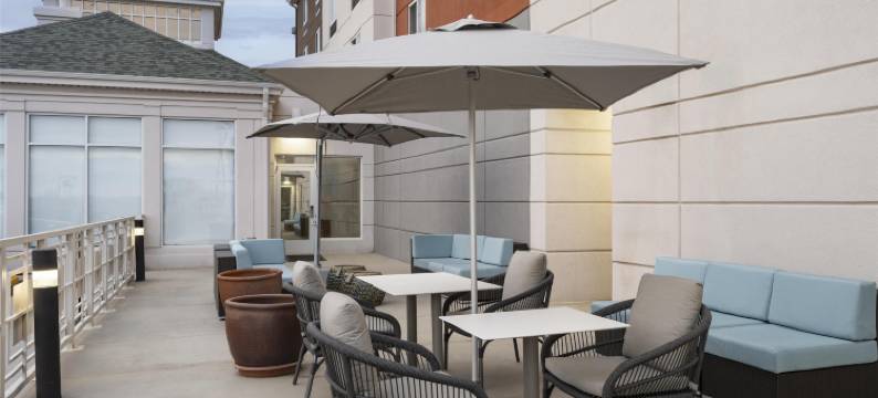 阿尔伯克基机场希尔顿花园酒店(Hilton Garden Inn Albuquerque-Airport)图片