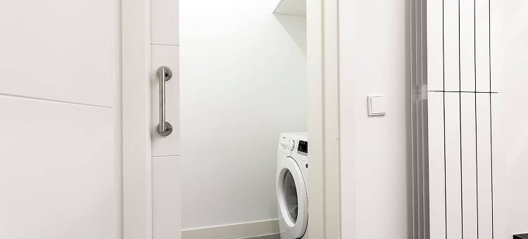 Modern 2 BD duplex in front of Atocha station. Atocha II图片