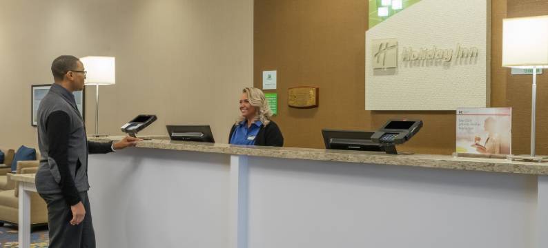 Holiday Inn 特雷霍特(Holiday Inn TERRE HAUTE by IHG)图片