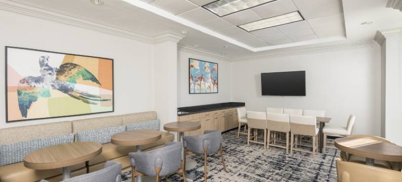 迈阿密机场蓝色泻湖Homewood套房酒店(Homewood Suites by Hilton Miami - Airport/Blue Lagoon)图片