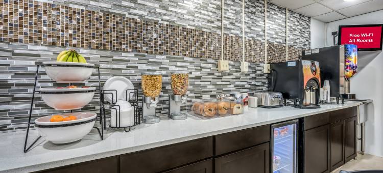 瓦帕科内塔红屋顶套房酒店(Red Roof Inn & Suites Wapakoneta)图片