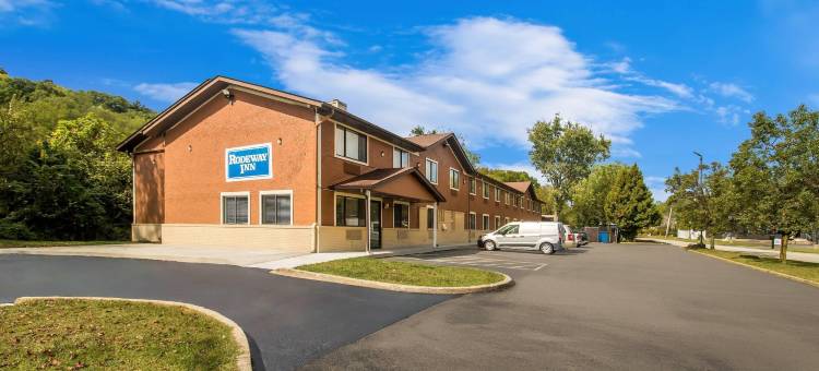 罗德威旅馆德尔蒙特(Rodeway Inn Delmont)图片