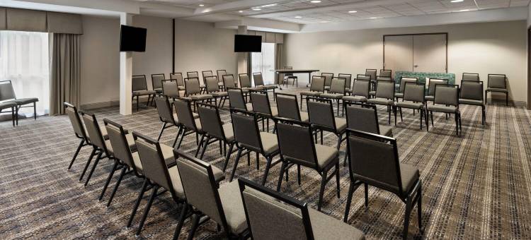 温德姆戴斯宾州州立大学酒店(Days Inn by Wyndham Penn State)图片