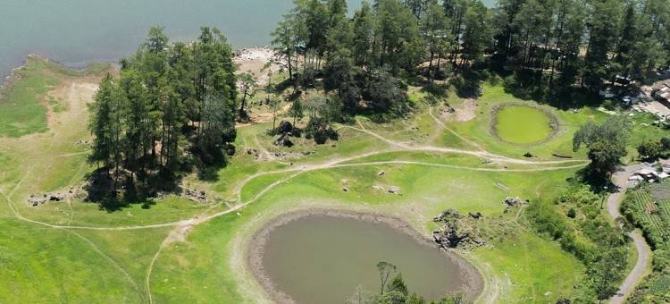 西图帕腾冈 BKSDA 别墅(Villa Situ Patenggang)图片