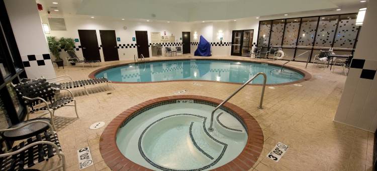 本顿维尔希尔顿逸林套房酒店(DoubleTree Suites by Hilton Hotel Bentonville)图片